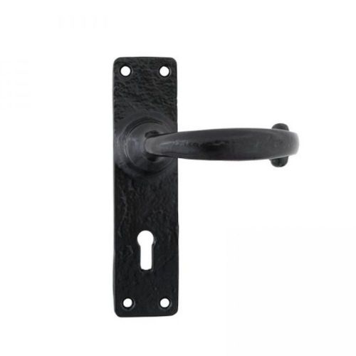 The Anvil MF Lever Lock